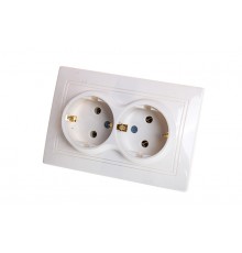 Розетка 2-я внут.16A IP20 с/з Белая SQ1814-0014