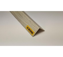 Угол ПВХ Клён Северный 30*30 2.7м